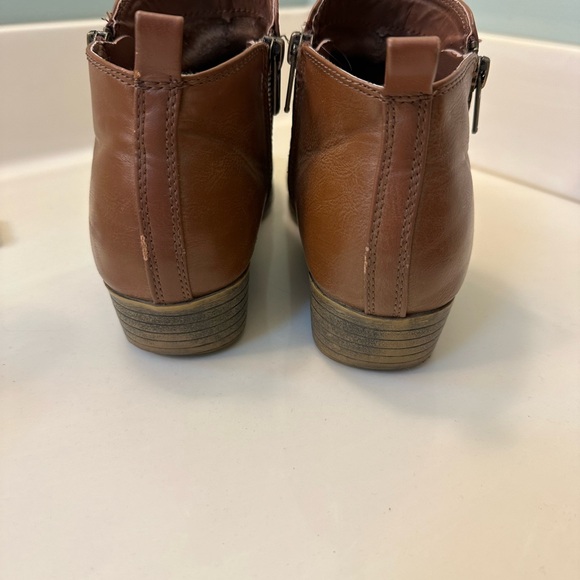 Dunes size 8.5 brown booties - Picture 5 of 6